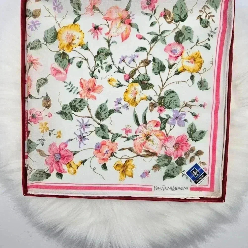 YS Floral Pattern Design Neckerchief - Picture 5 of 7